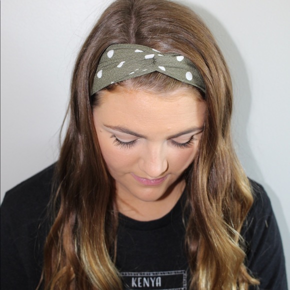 🆕 green polkadot twist front headband - Picture 3 of 3